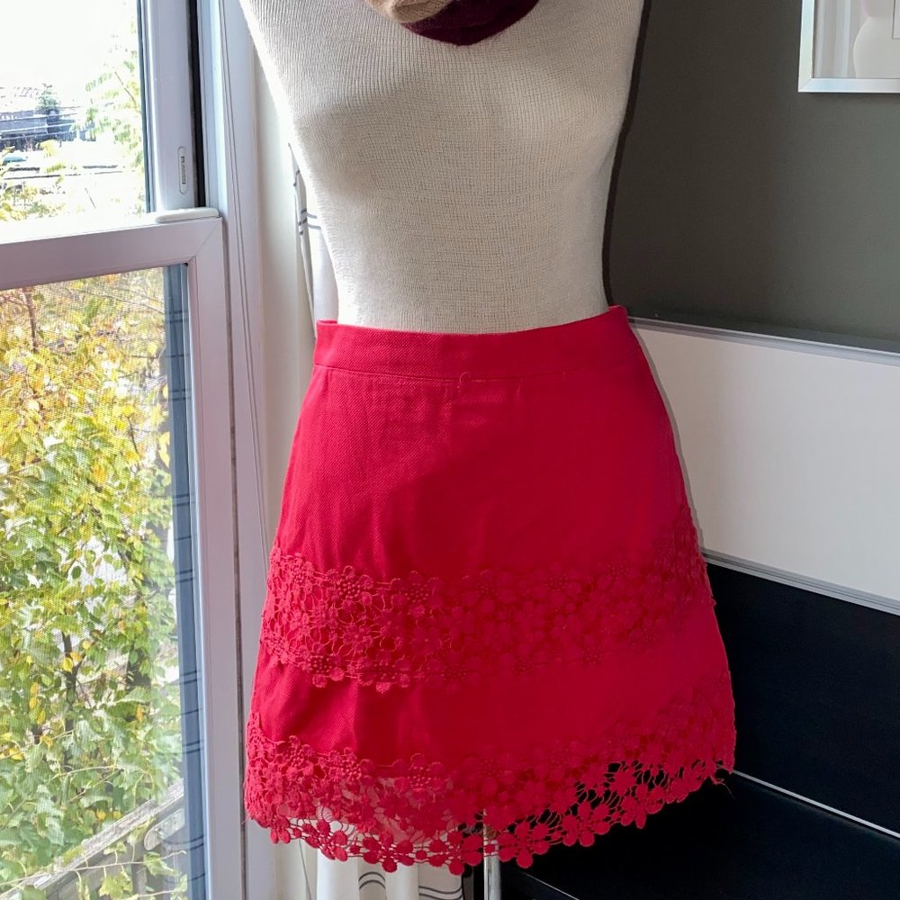 J. Crew Coral Pink Mini Skirt Floral Lace Hemline Mini Skirt Barbiecore US6 - L - Picture 1 of 5